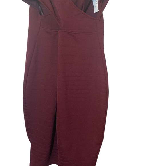 FASHION NOVA Set You Free Dress Color Burgundy - Picture 5 of 9